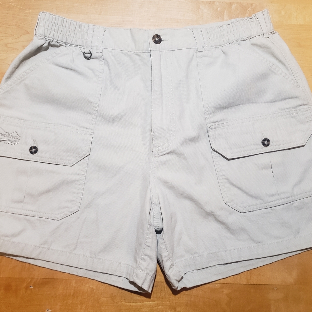 Windriver Cream Cargo Short Size 38